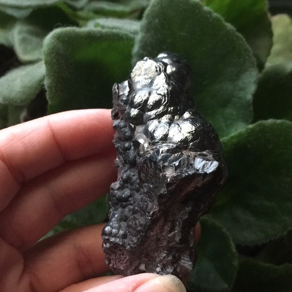 Hematite - Picture 2 of 3